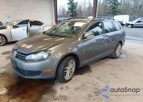 2011 Volkswagen Jetta Sportwagen 2.0L Tdi from USA, damaged, VIN 3VWPL7AJXBM719128